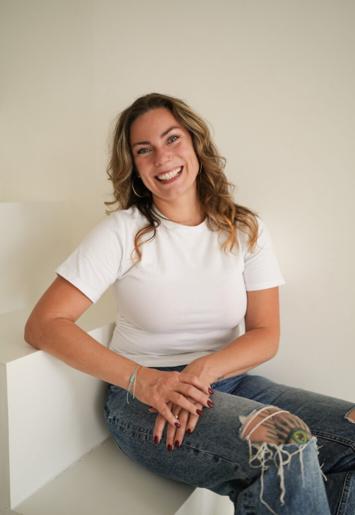 Tessey - Facilitator - Energetic Coach - TTC - Spinal - Kundalini - Acces Bars - Rotterdam